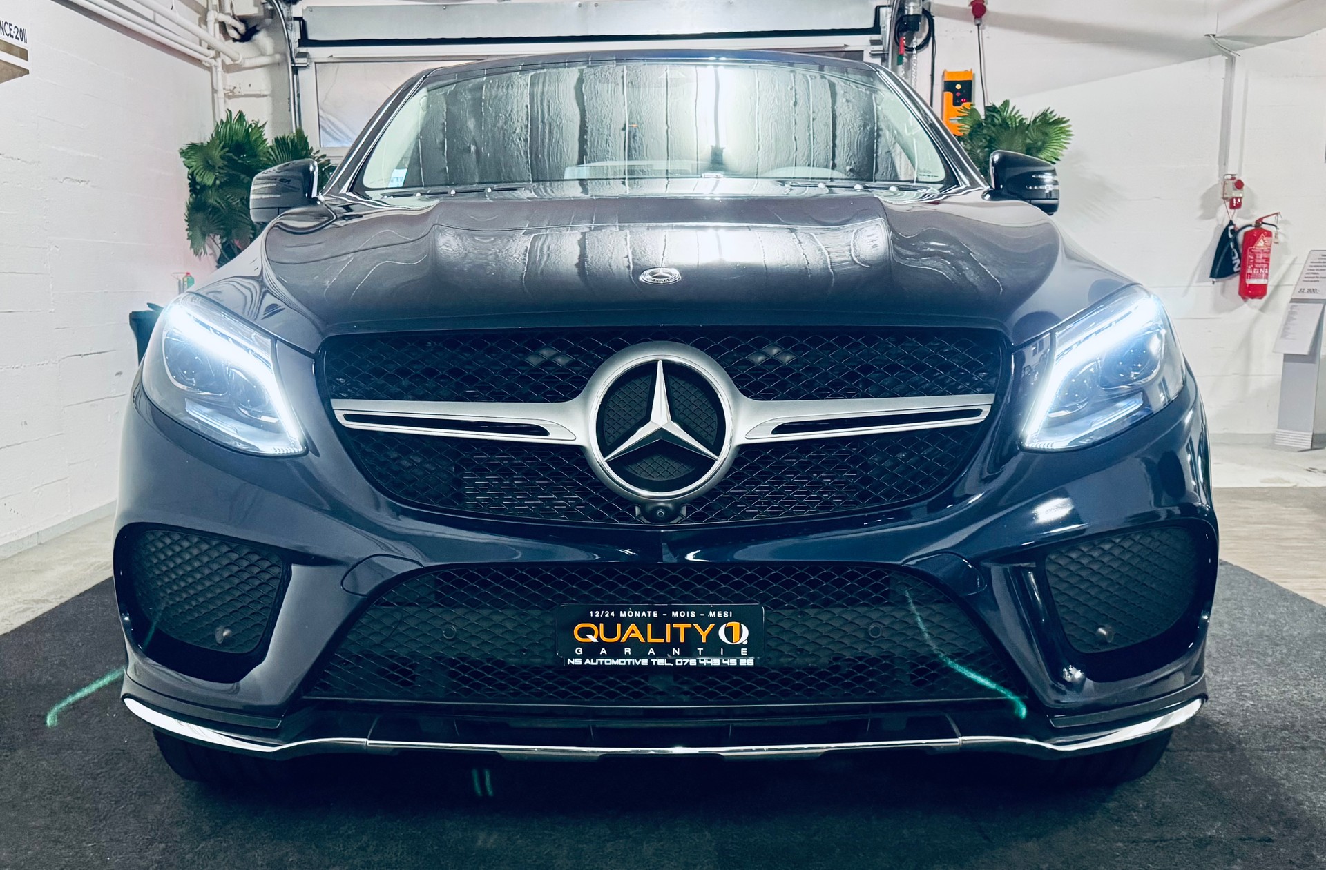 MERCEDES-BENZ GLE Coupé 400 4Matic 9G-Tronic-showroom-element-1