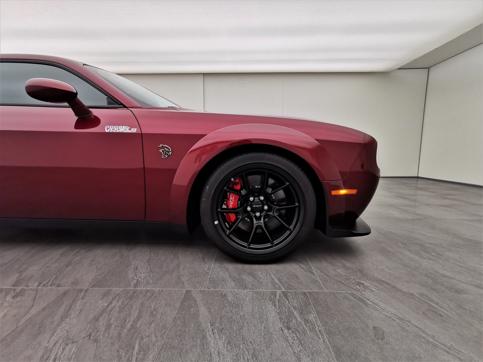 DODGE Challenger SRT Hellcat Redeye Widebody-image-6