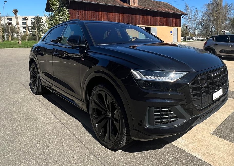 AUDI Q8 3.0 55 TFSI Black Edition quattro tiptronic, S-line, NP 160000-image-1