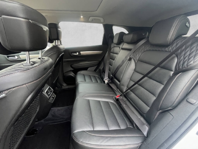 RENAULT Koleos Initiale Paris 2.0 Blue dCi-image-9