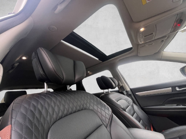 RENAULT Koleos Initiale Paris 2.0 Blue dCi-image-12