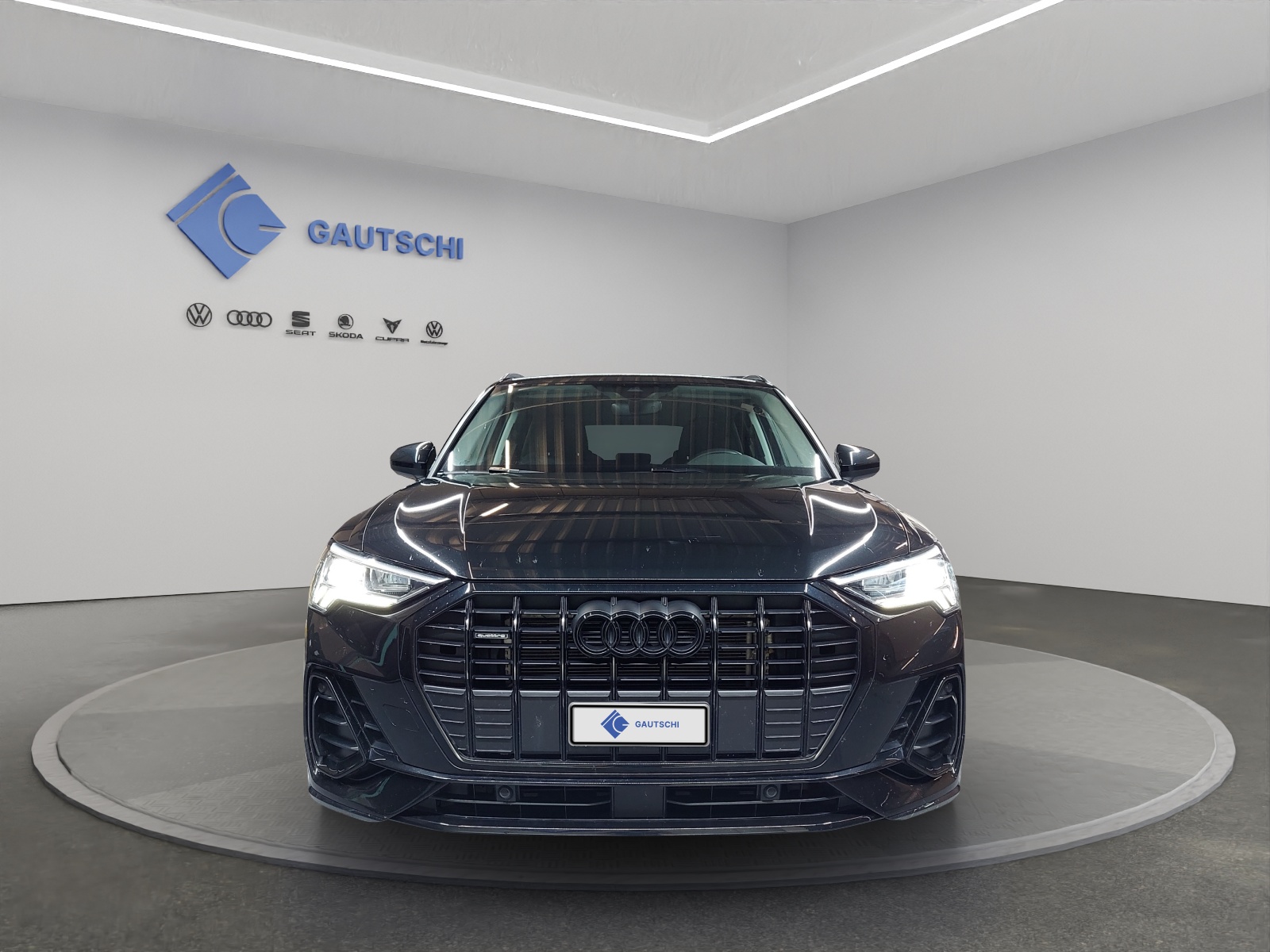 AUDI Q3 35 TDI S line quattro S-tronic-image-4