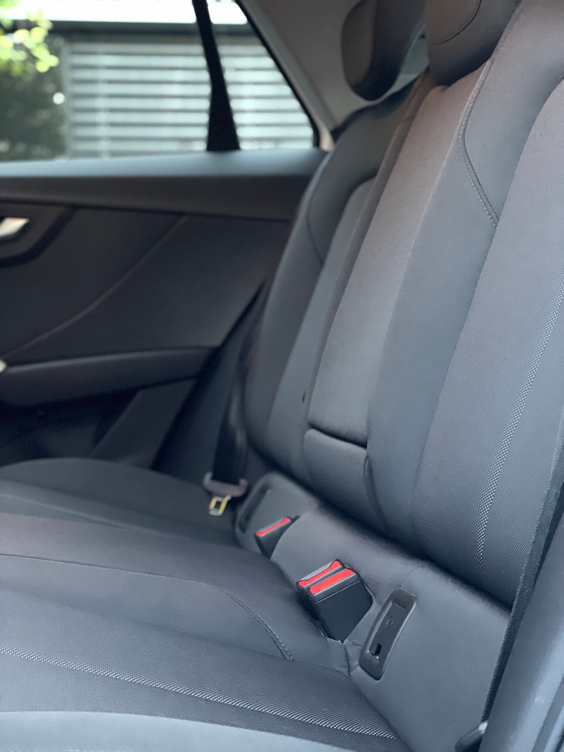 AUDI Q2 35 TDI Attraction quattro S-tronic-image-7