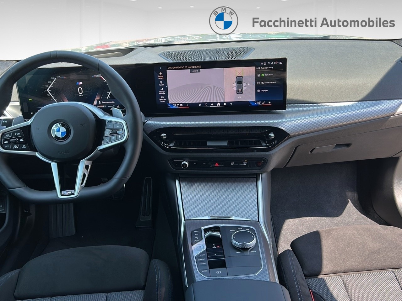 BMW 330i xDrive Steptronic M Sport Pro-image-14