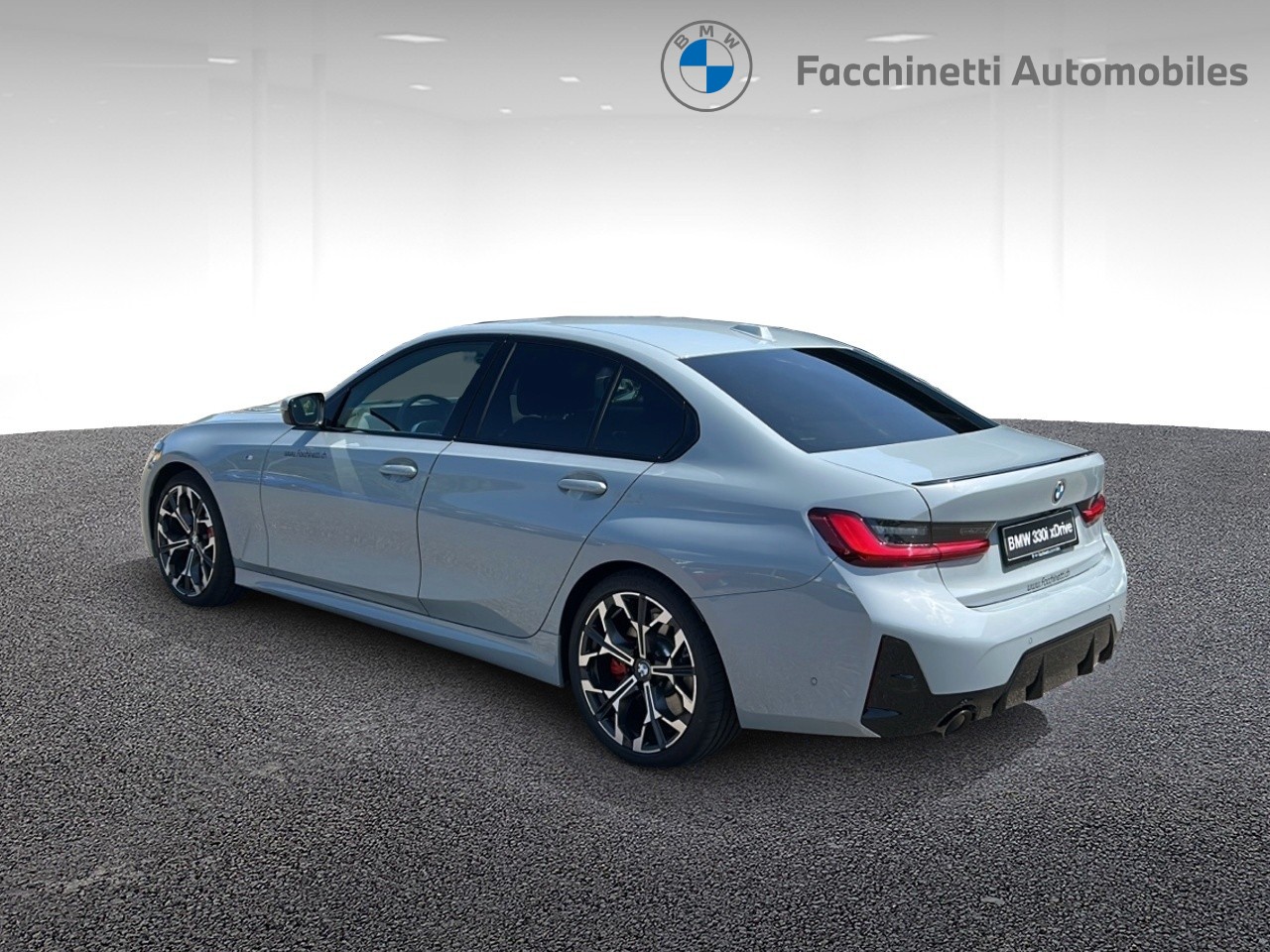 BMW 330i xDrive Steptronic M Sport Pro-image-2