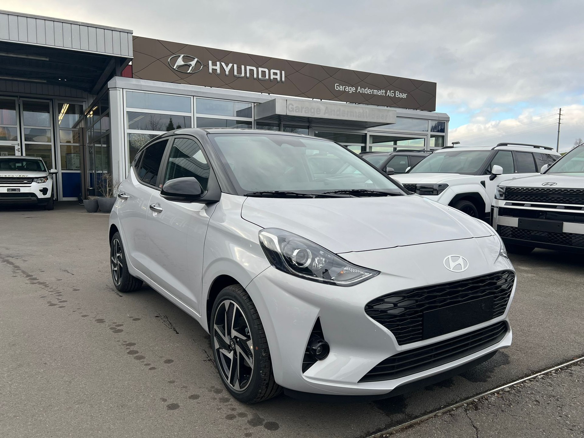 HYUNDAI i10 1.2 Vertex Aut.-image-0