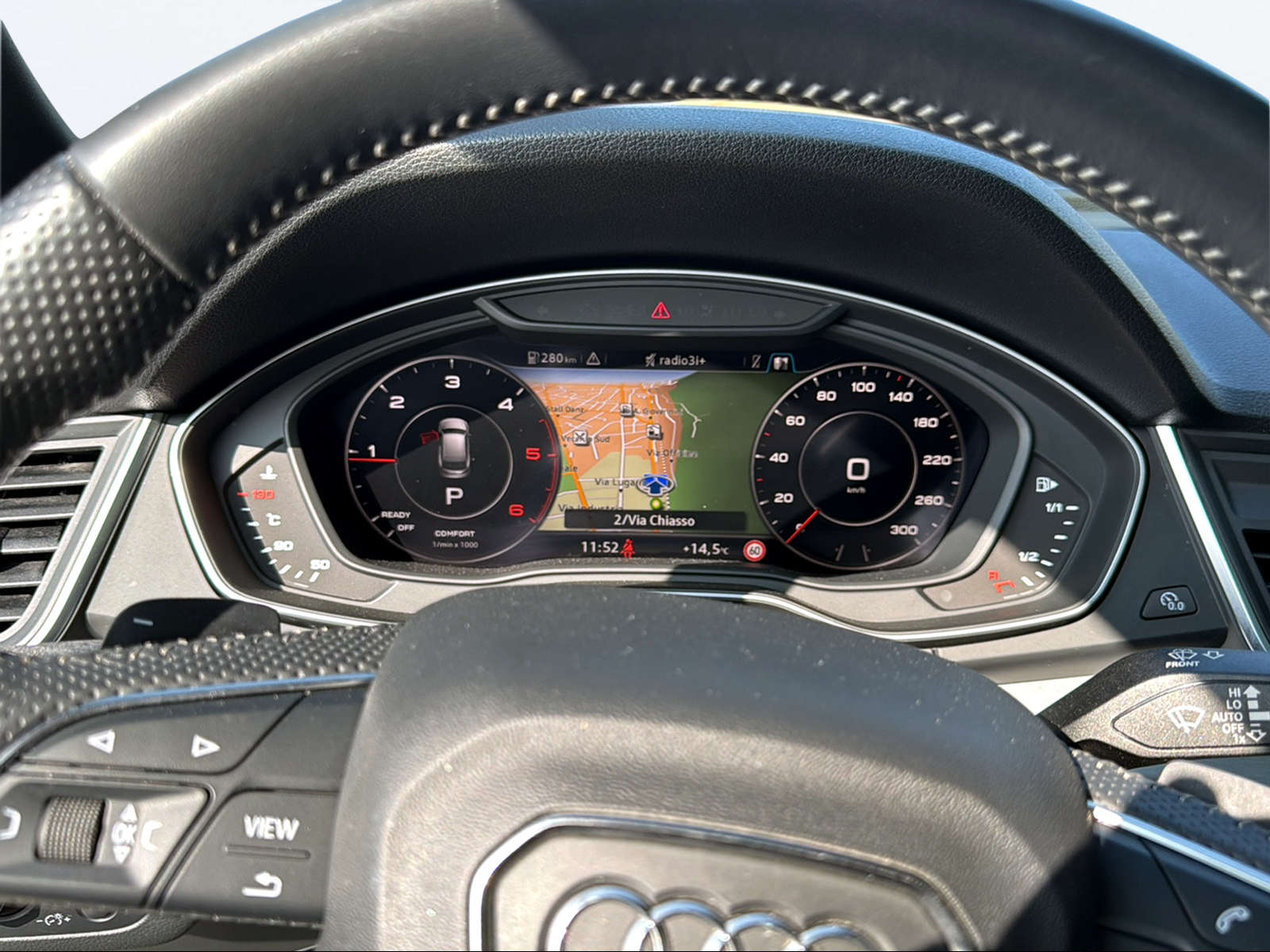 AUDI Q5 2.0 TDI sport quattro S-tronic-image-11