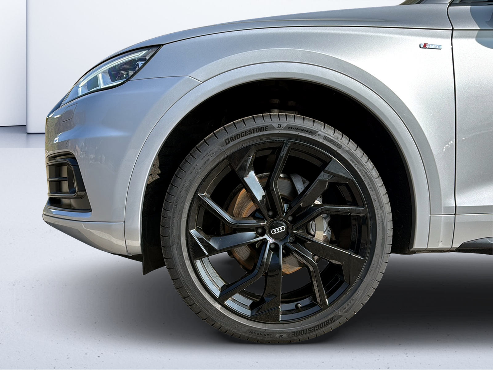 AUDI Q5 2.0 TDI sport quattro S-tronic-image-14