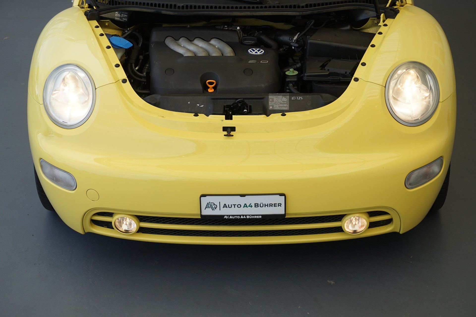 VW Beetle 2.0 Coupé 5-Gang-image-10