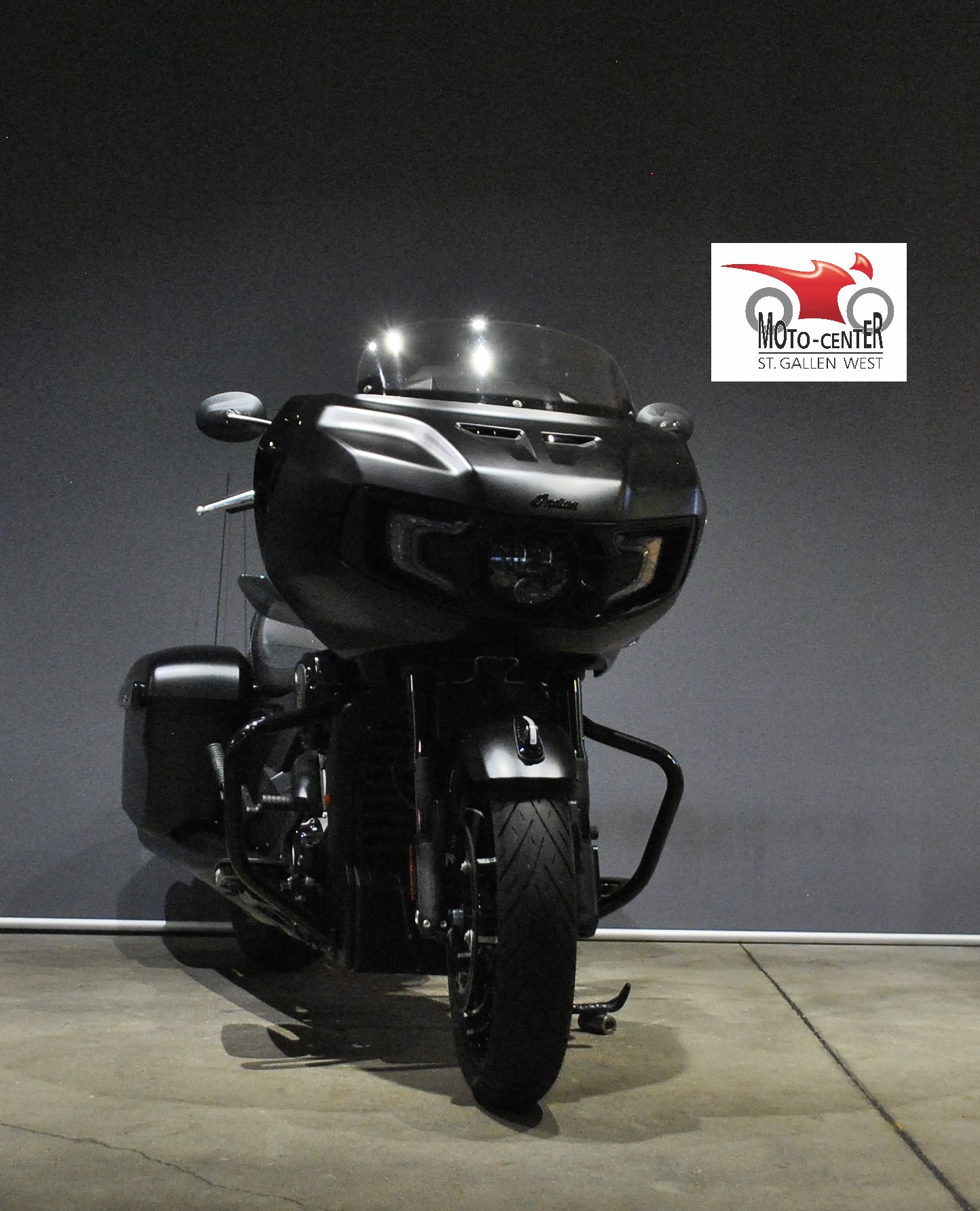INDIAN Challenger Dark Horse