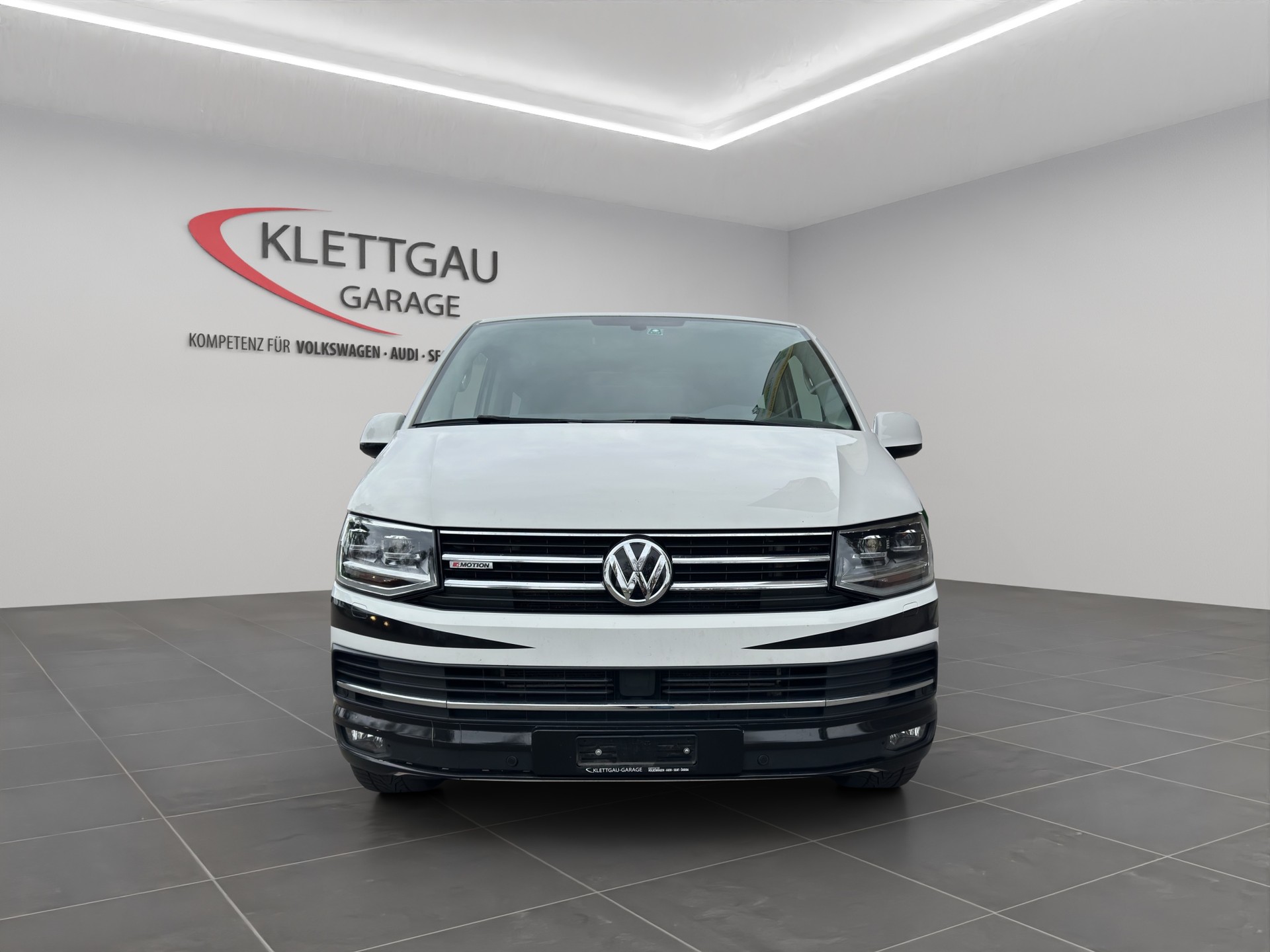 VW T6 Multivan 2.0 TDI 204 Highline DSG 4m-image-1