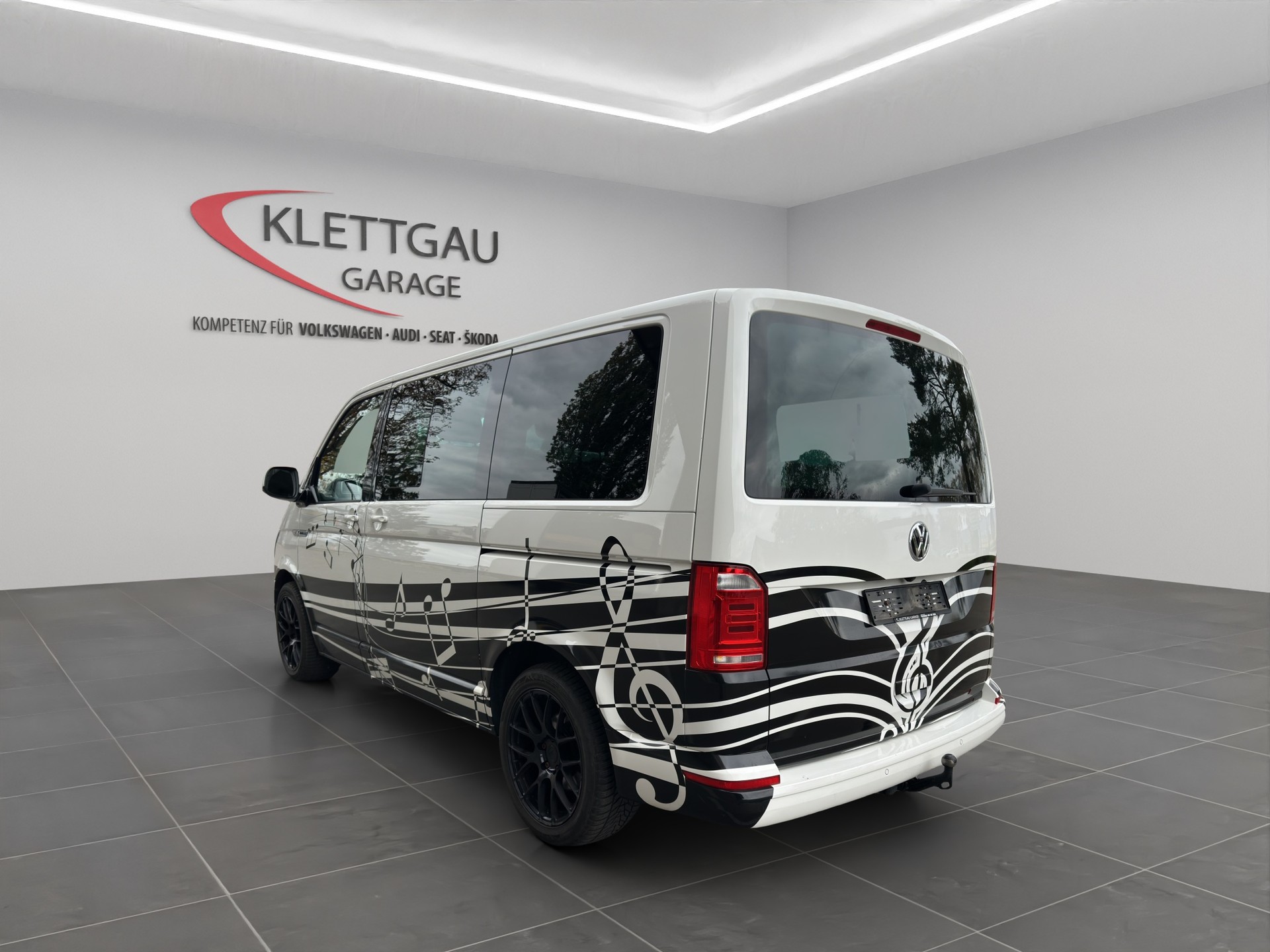 VW T6 Multivan 2.0 TDI 204 Highline DSG 4m-image-4