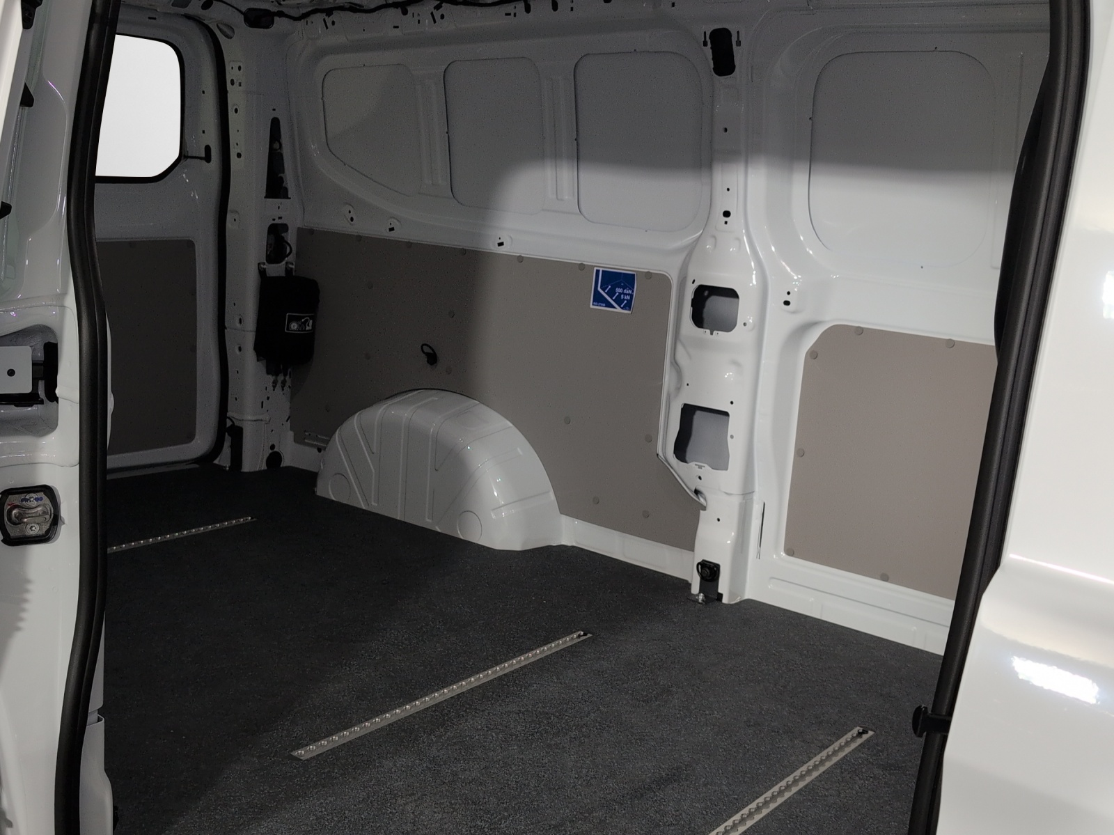 VW Transporter 2.0 TDI 4Motion Lang Automat-image-7