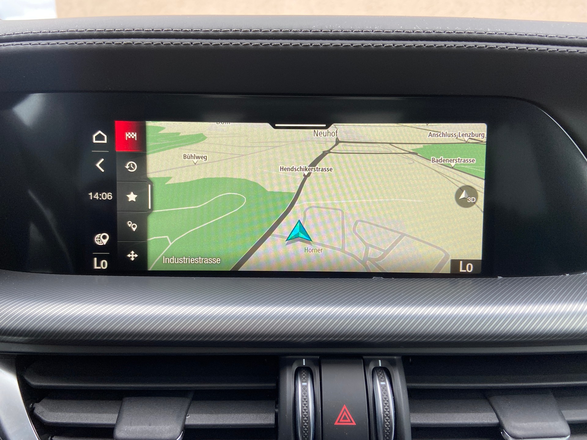 ALFA ROMEO Stelvio 2.0 Veloce Pack Premium Sky Q4 AT8-image-15
