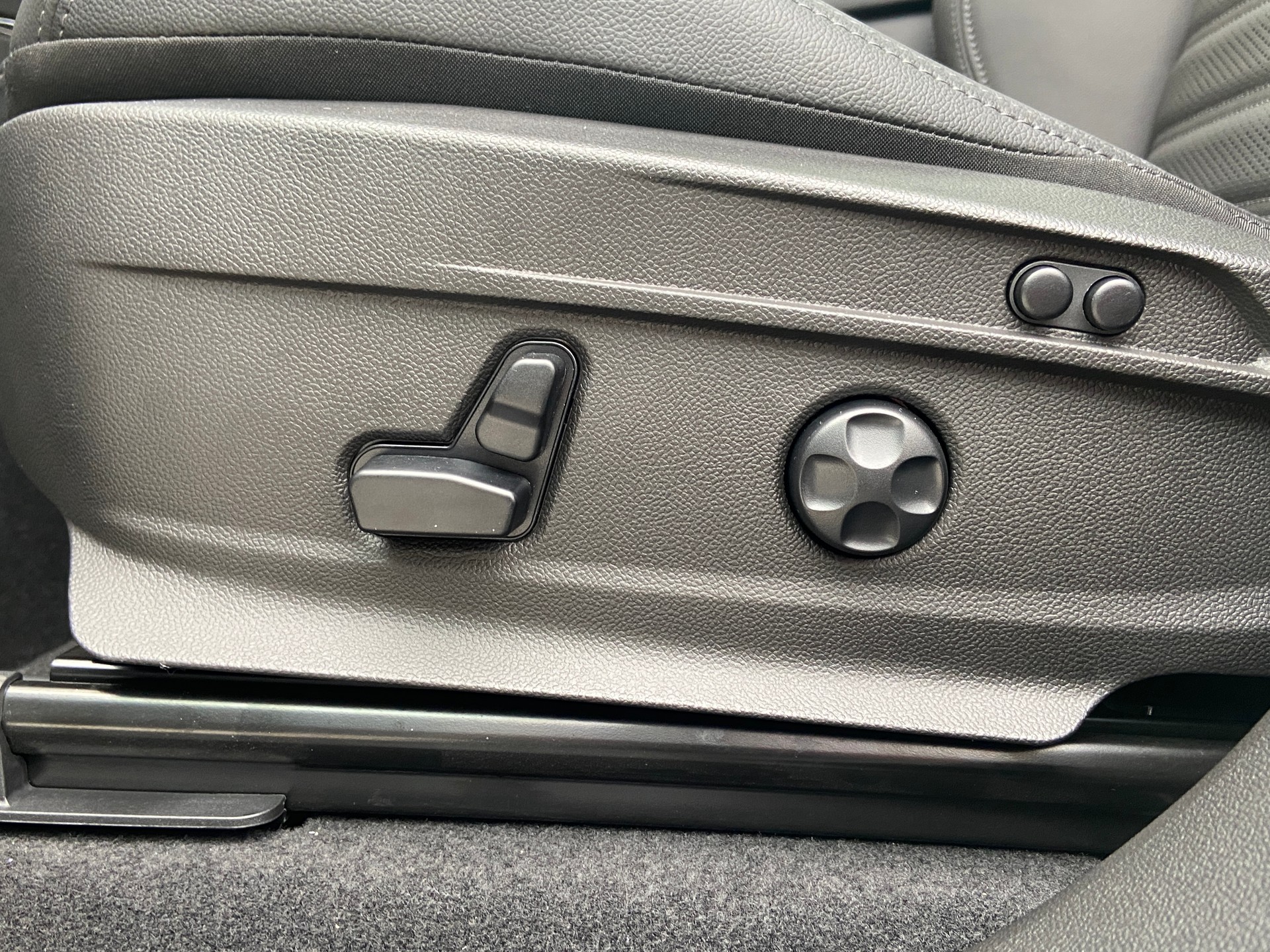 ALFA ROMEO Stelvio 2.0 Veloce Pack Premium Sky Q4 AT8-image-8