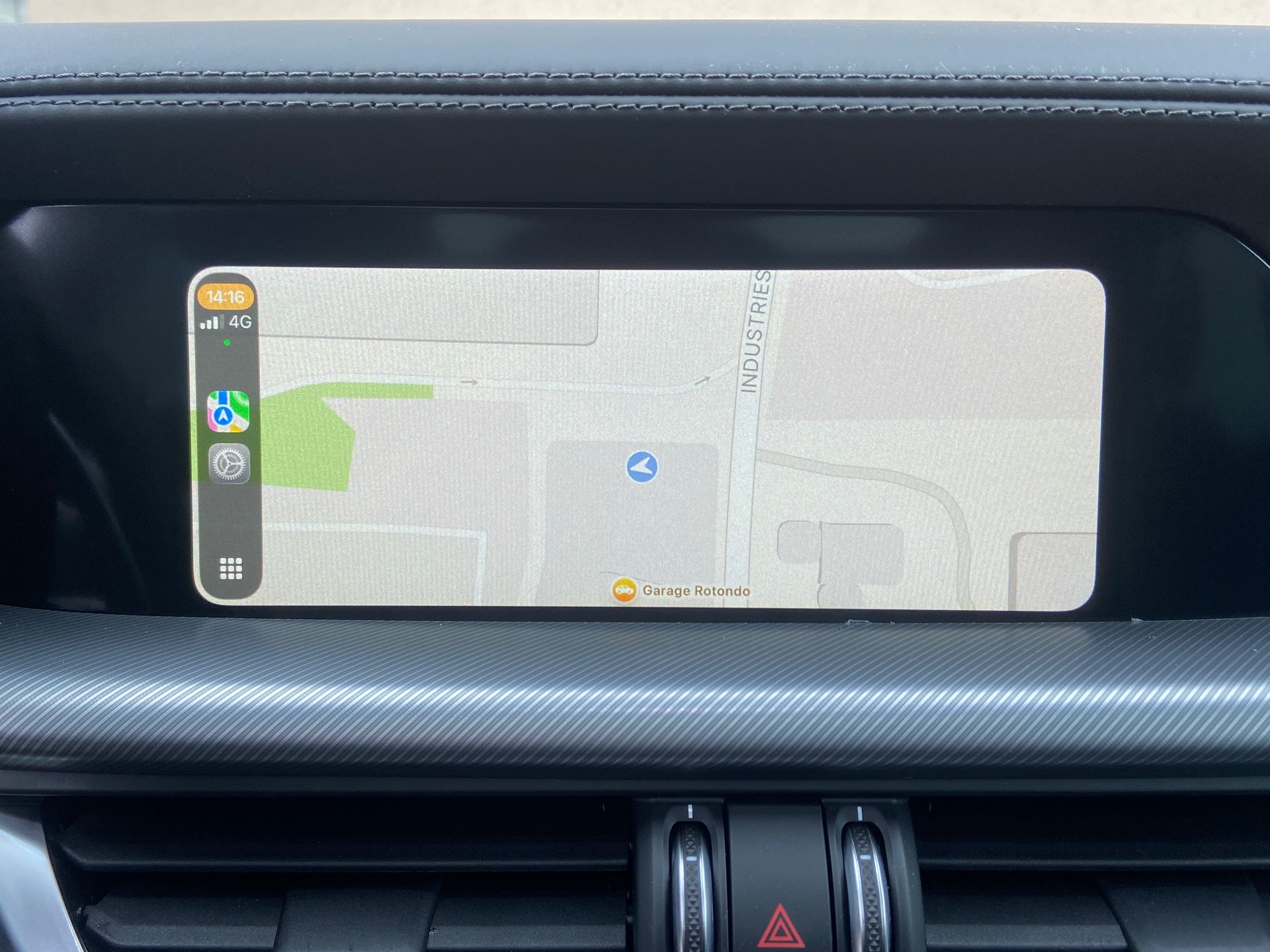 ALFA ROMEO Stelvio 2.0 Veloce Pack Premium Sky Q4 AT8-image-16