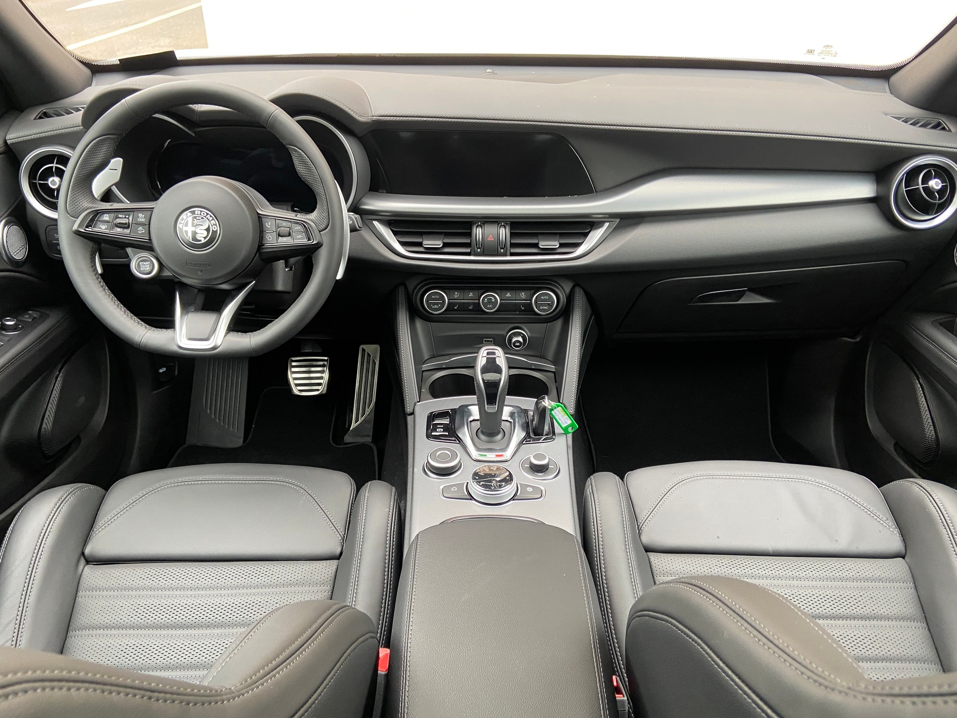ALFA ROMEO Stelvio 2.0 Veloce Pack Premium Sky Q4 AT8-image-4