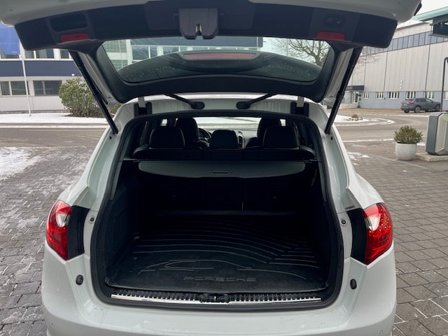 PORSCHE Cayenne S-image-8