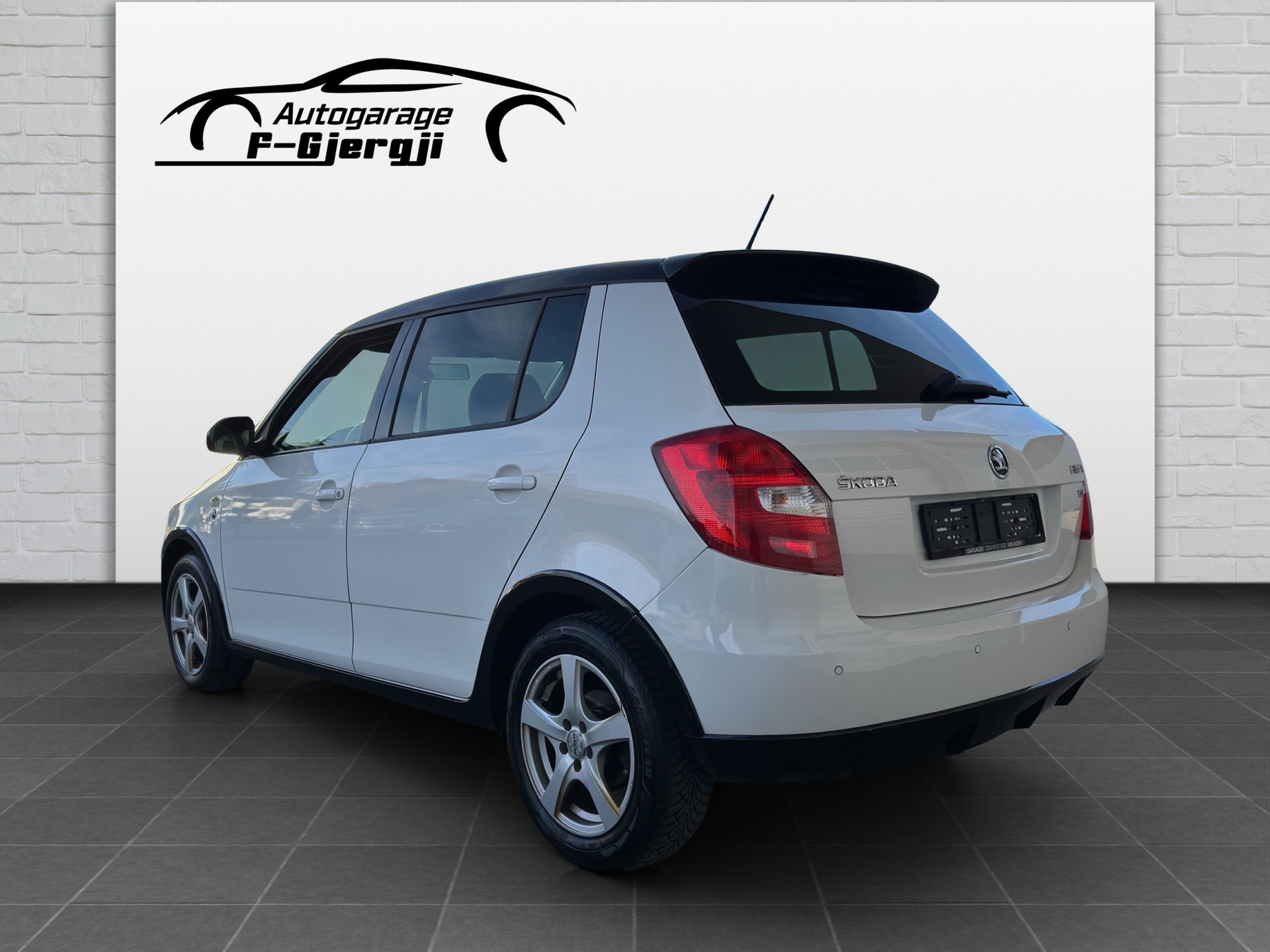 SKODA Fabia 1.2 TSI Monte Carlo-image-3