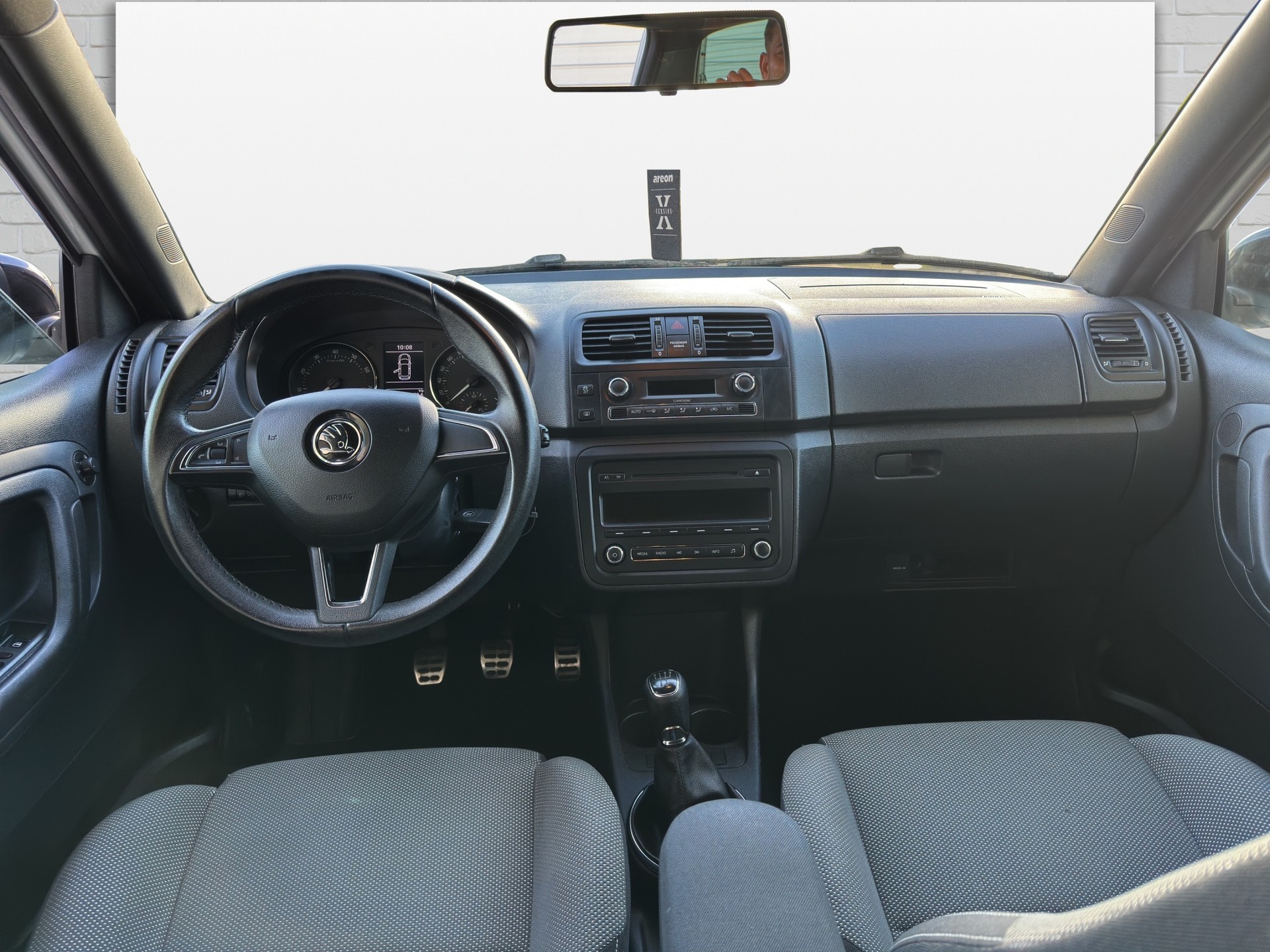 SKODA Fabia 1.2 TSI Monte Carlo-image-8