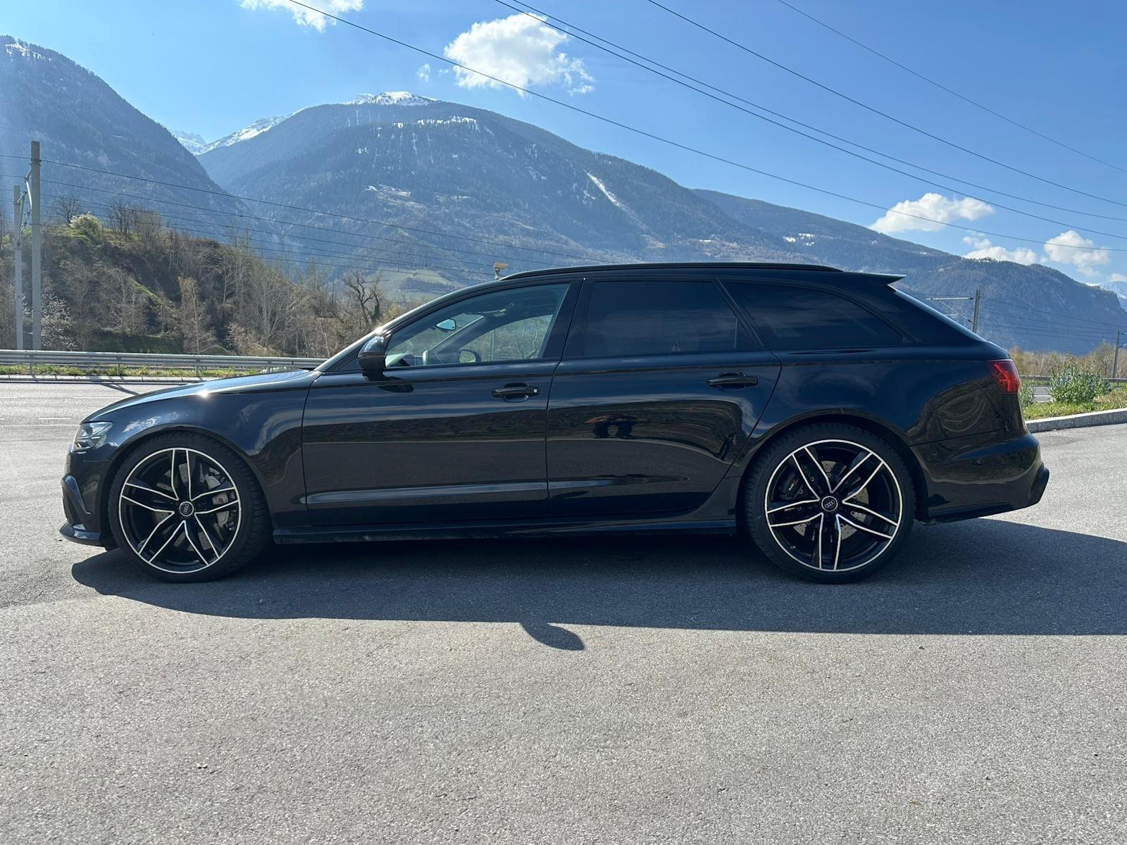 AUDI RS6 Avant 4.0 TFSI V8 performance quattro-image-7