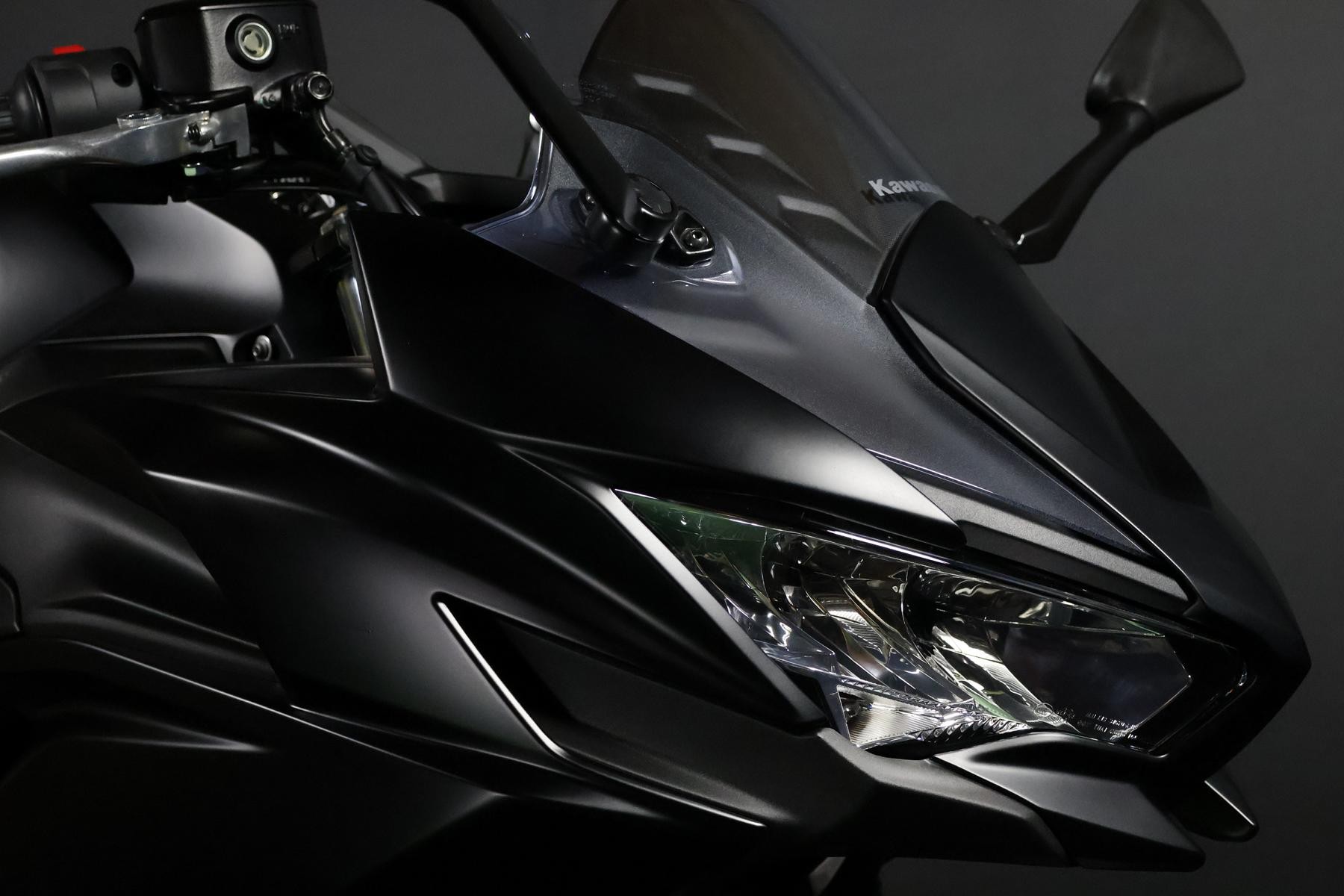 KAWASAKI Ninja 650 (50/35 KW) *Flat Edition* Level 3-image-4