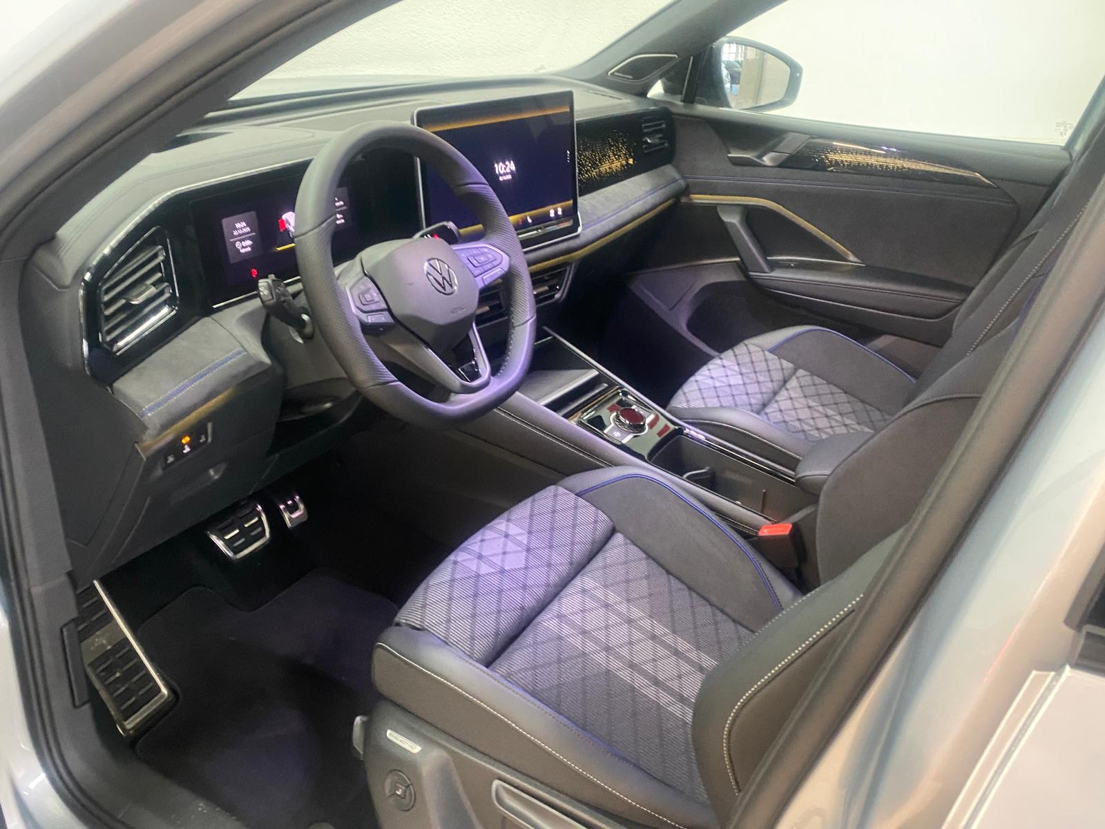 VW Tiguan 2.0 TSI DSG R-Line 4Motion-image-6