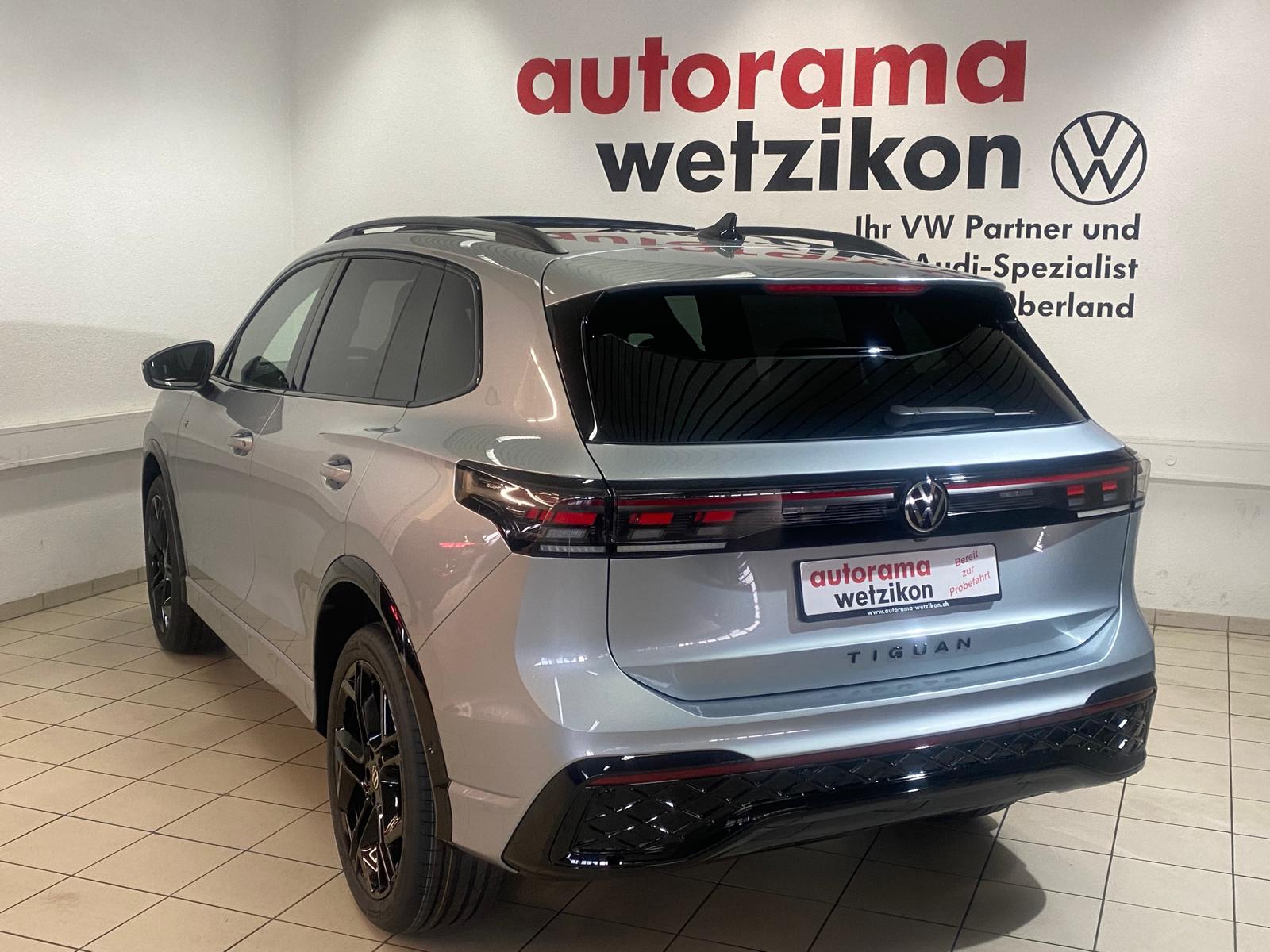 VW Tiguan 2.0 TSI DSG R-Line 4Motion-image-3