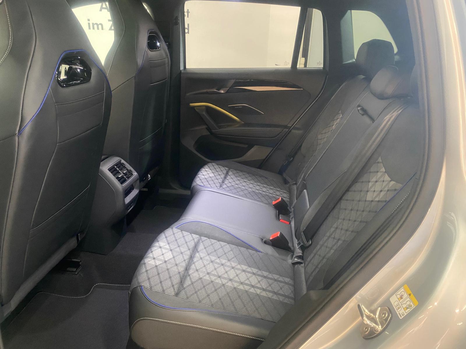 VW Tiguan 2.0 TSI DSG R-Line 4Motion-image-8