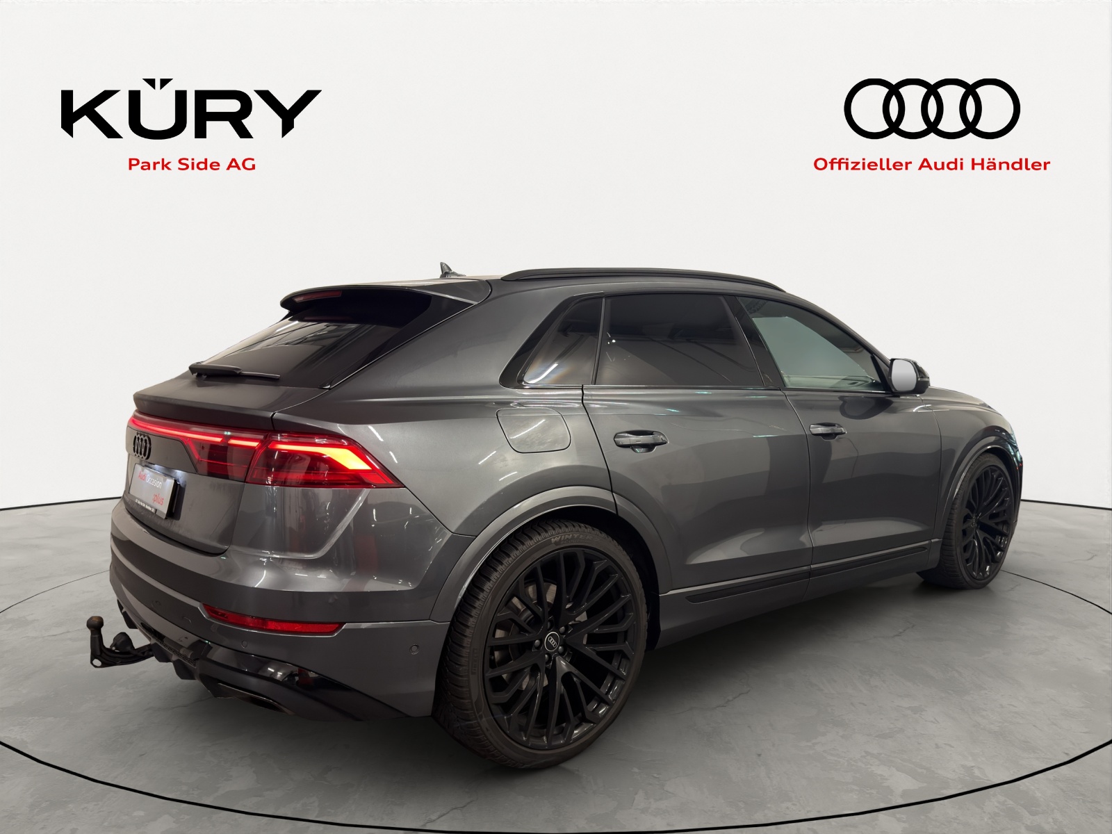AUDI Q8 SUV 55 TFSI quattro tiptr 340PS-image-3