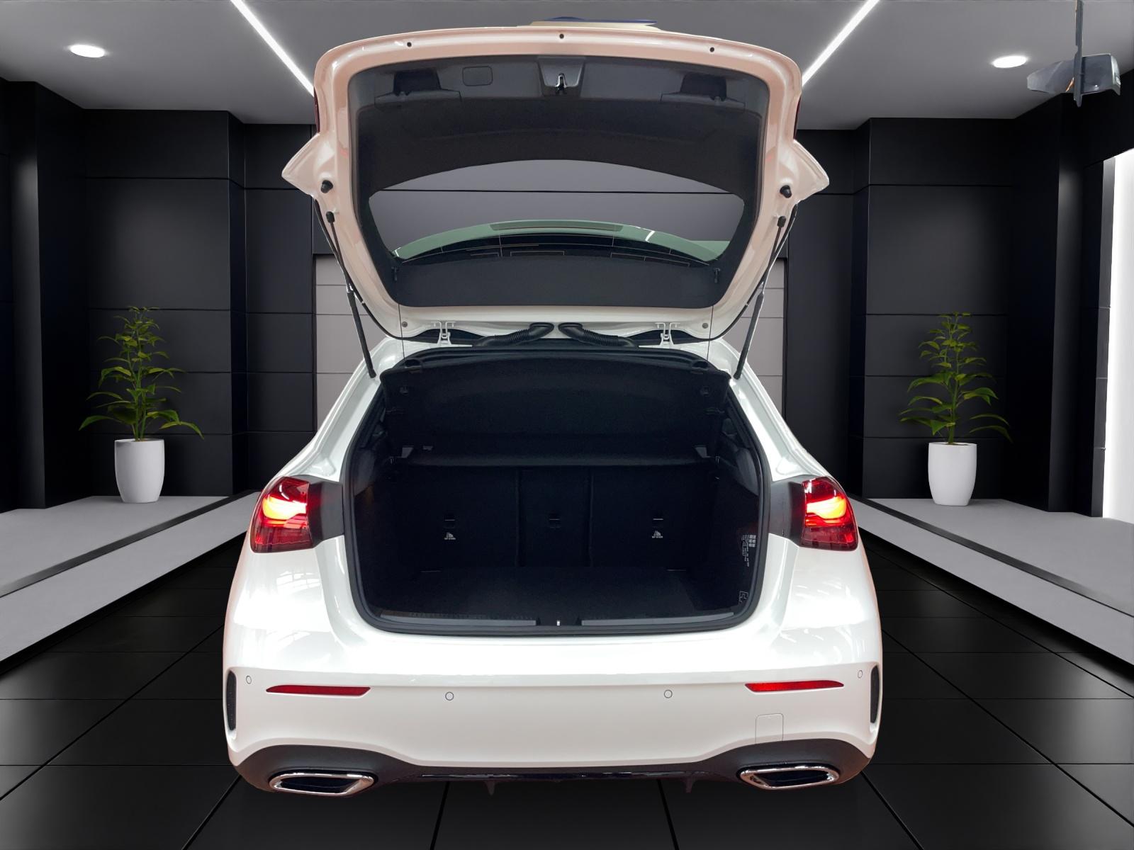MERCEDES-BENZ A 180 Night Star AMG Line-image-8