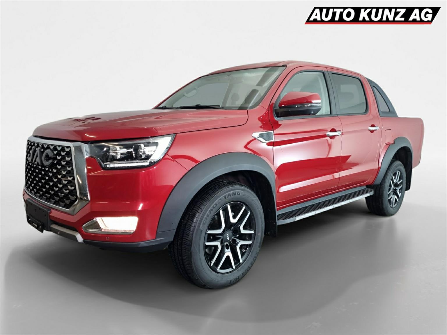 JAC T8 Pro Diesel 2.0Di AWD-image-0