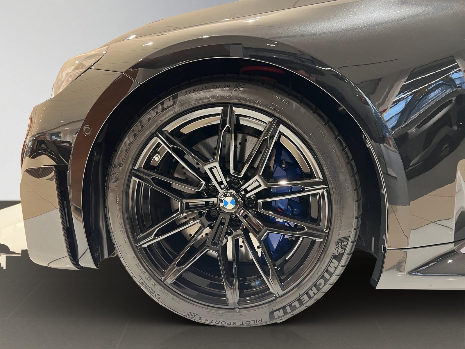 BMW M2 Coupé-image-2