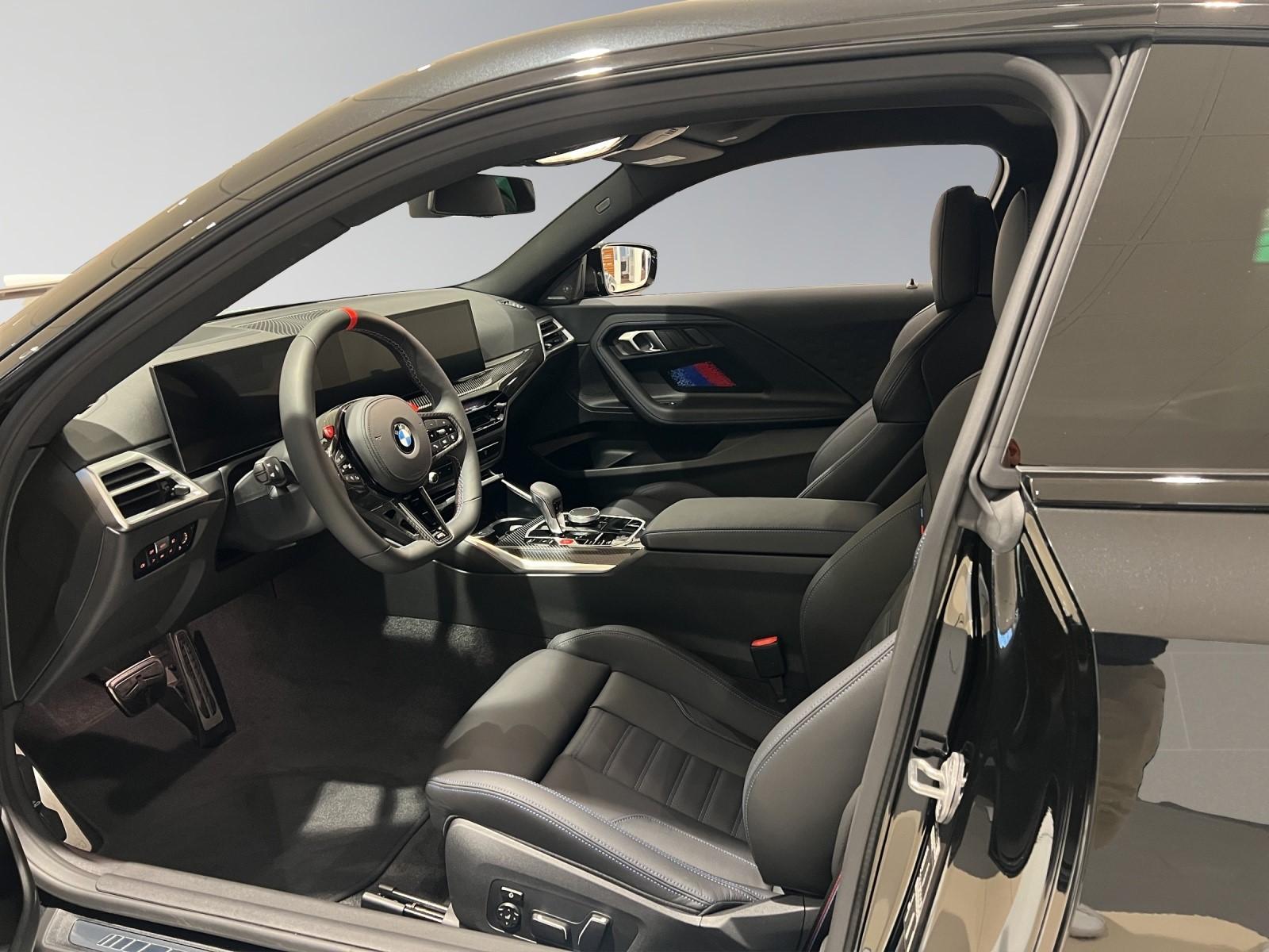 BMW M2 Coupé-image-3