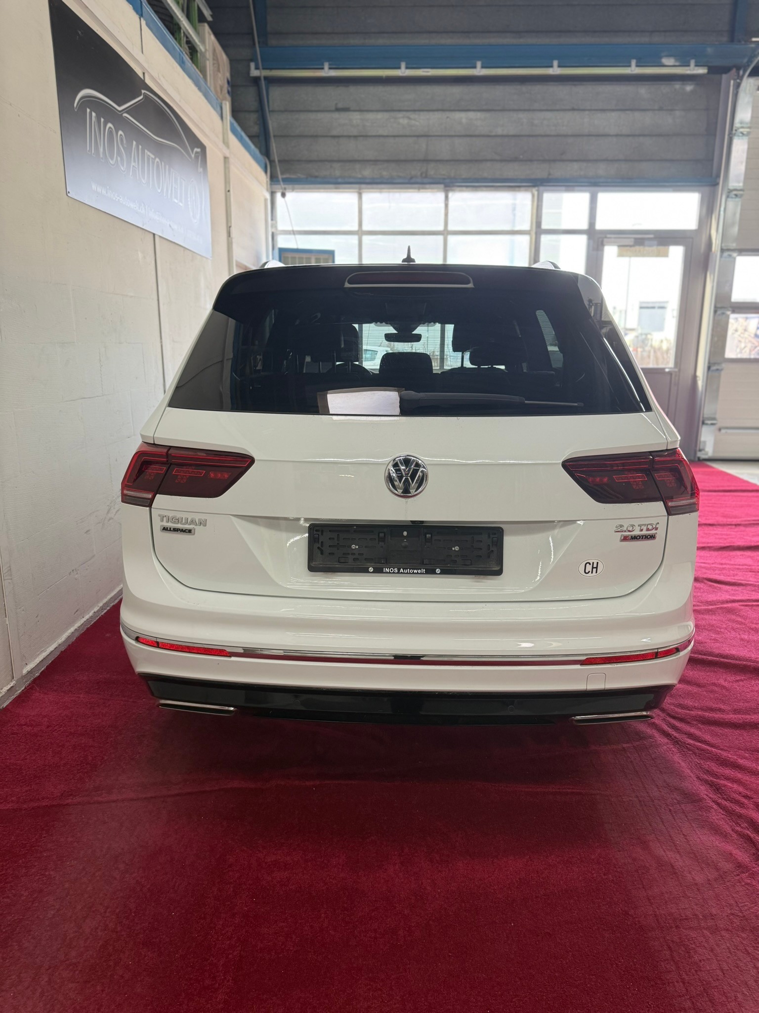 VW Tiguan Allspace 2.0 TDI SCR Highline 4Motion DSG-image-5