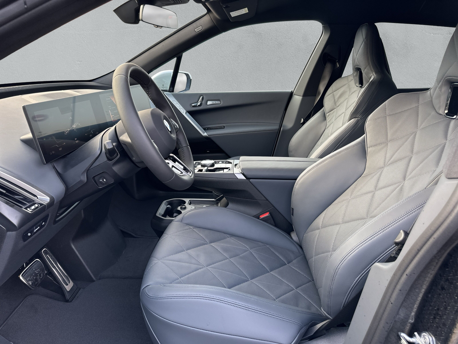 BMW iX xDrive60 M Sport Pro **Action de leasing à 0.9%**-image-10