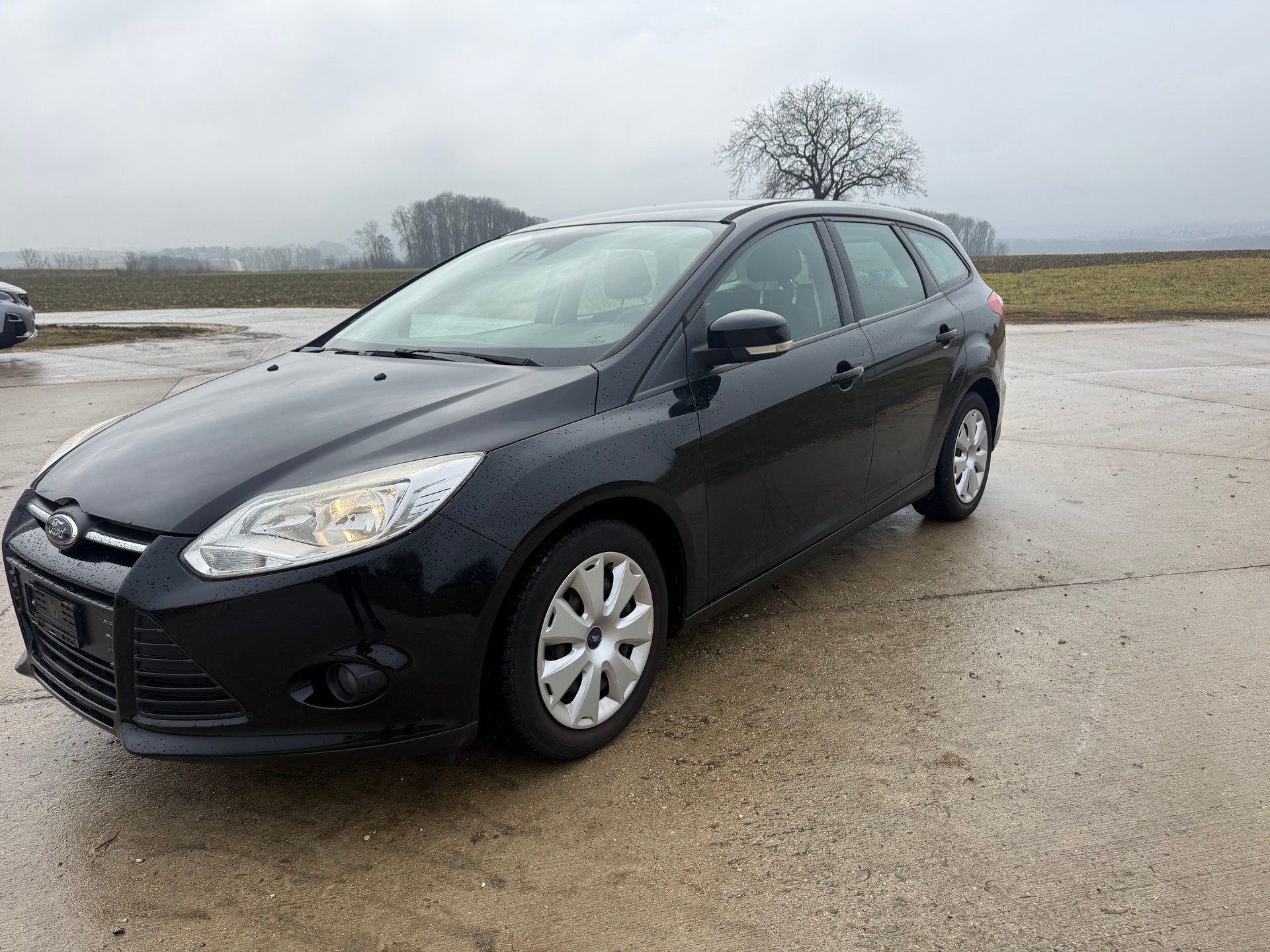 FORD Focus 1.6 TDCi Trend-image-1