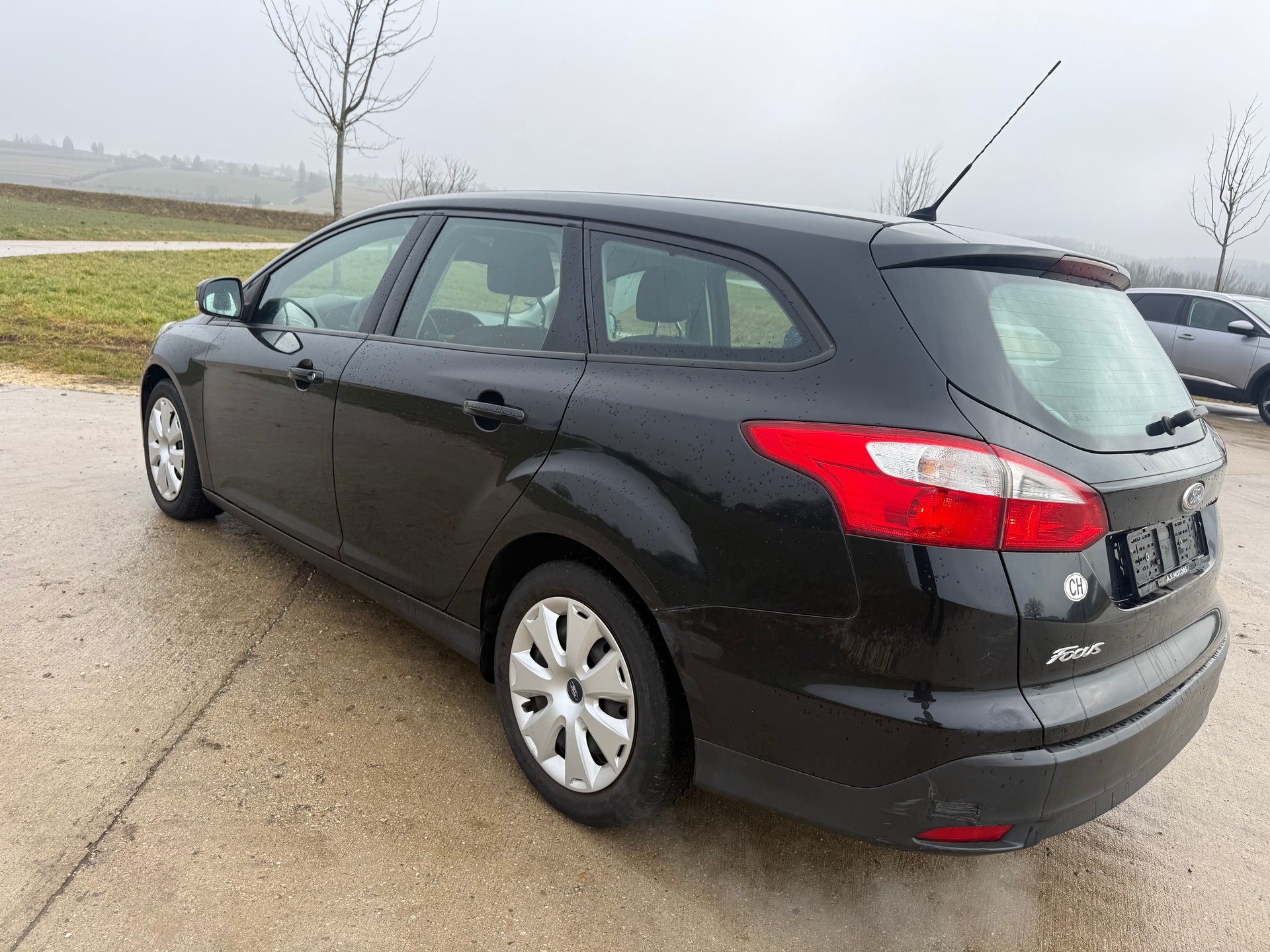 FORD Focus 1.6 TDCi Trend-image-2