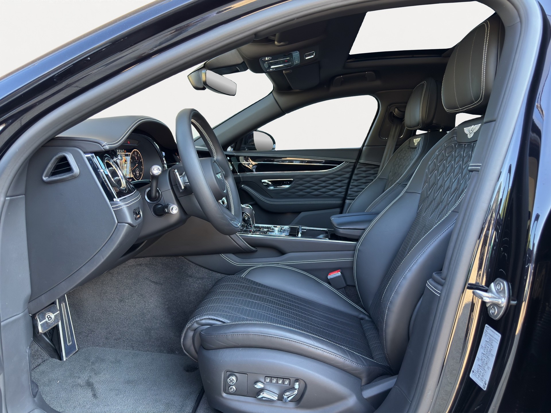 BENTLEY Flying Spur 4.0 V8 Azure-image-6