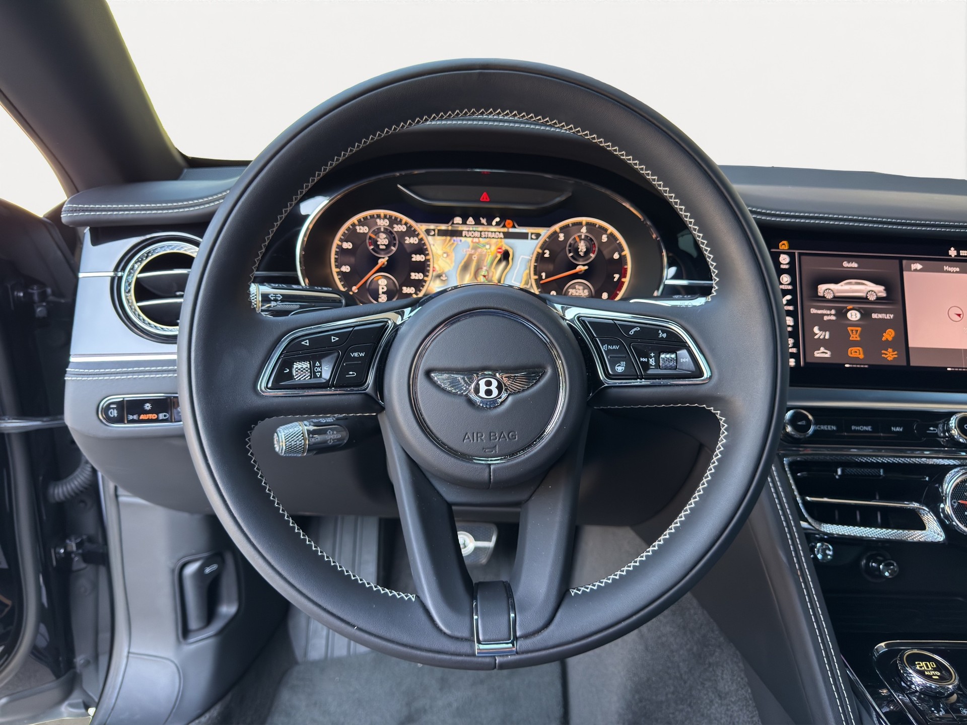 BENTLEY Flying Spur 4.0 V8 Azure-image-7