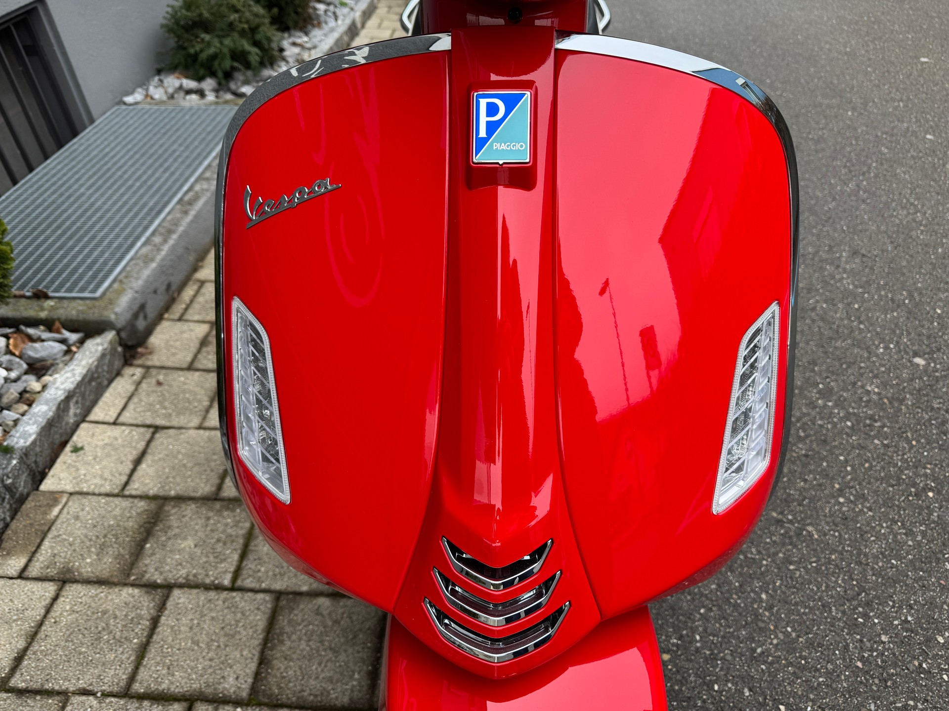 PIAGGIO Vespa GTS 125 Super RST Euro 5+-showroom-element-2