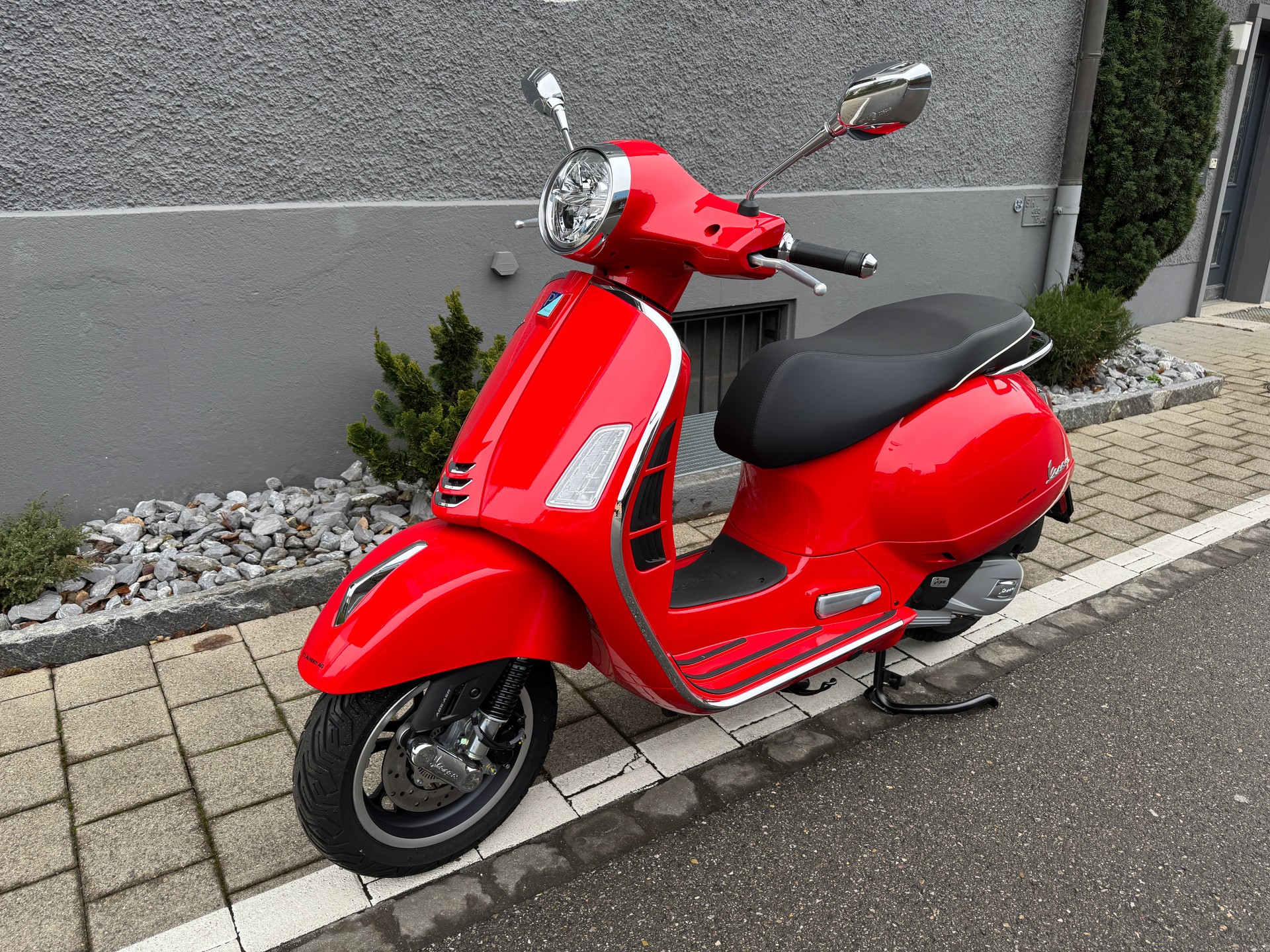 PIAGGIO Vespa GTS 125 Super RST Euro 5+-showroom-element-1