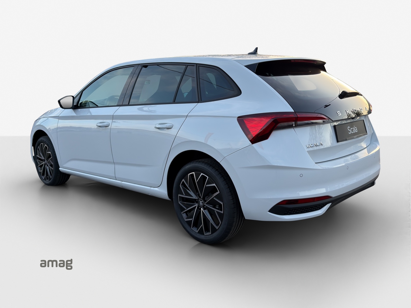 SKODA Scala 1.5 TSI Dynamic DSG-image-2