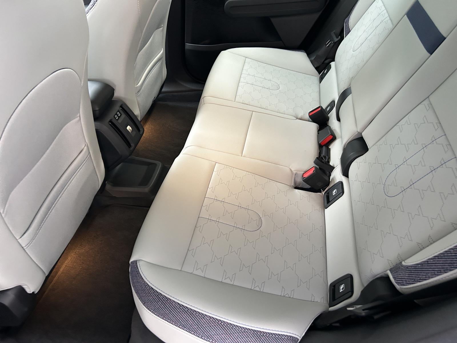 MINI Countryman U25 E-image-21