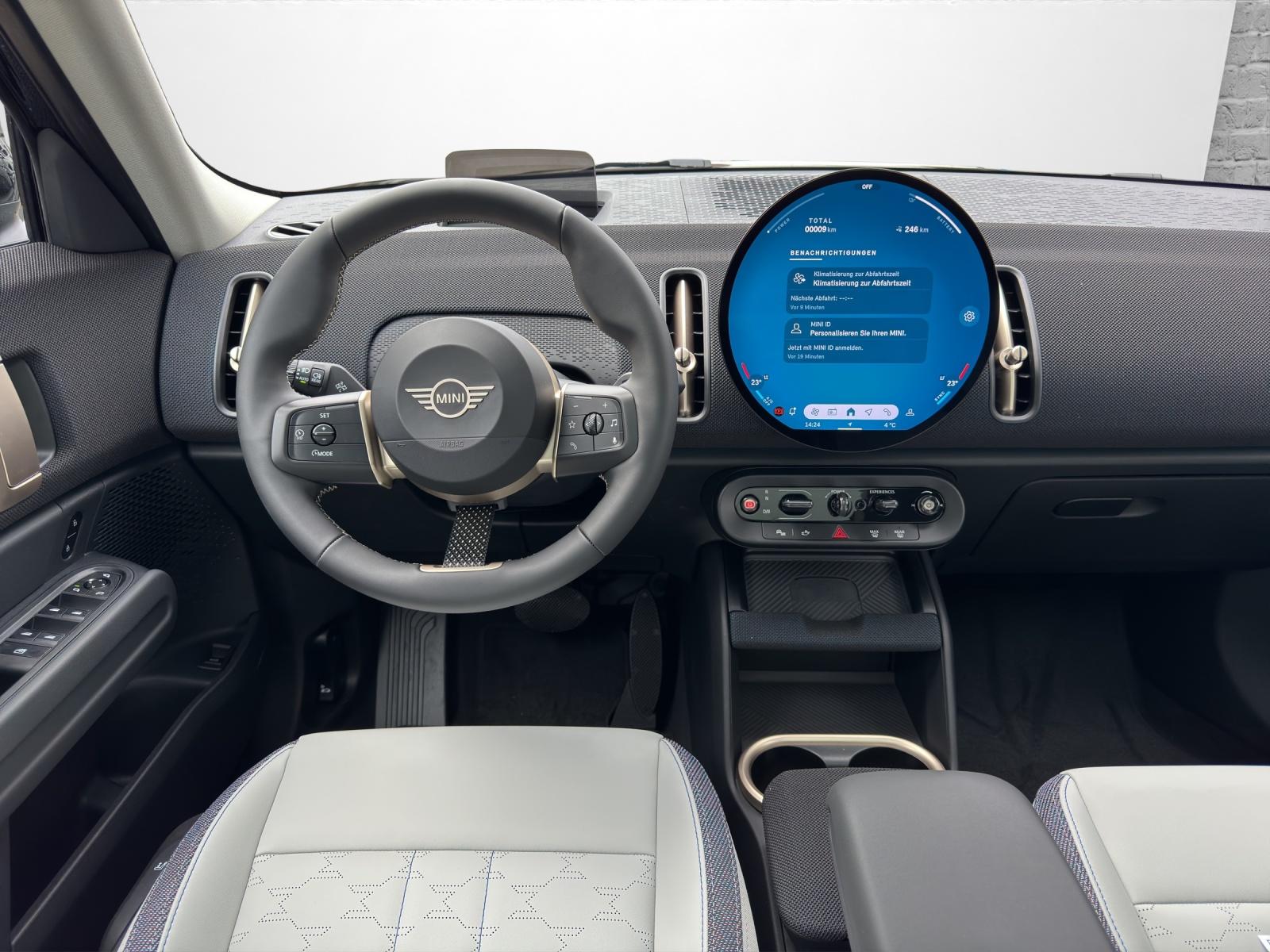 MINI Countryman U25 E-image-7