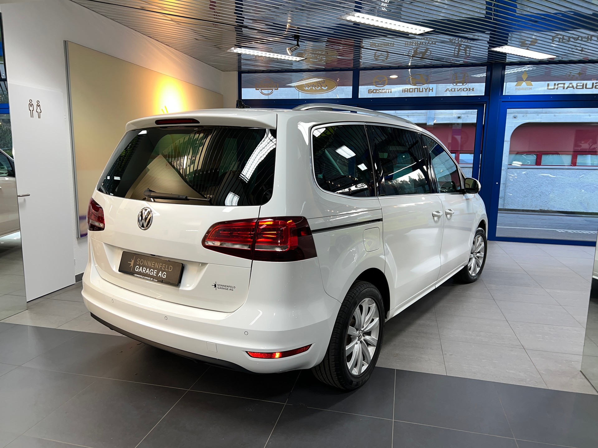 VW Sharan 2.0 TDI BMT Highline 4Motion DSG-image-5