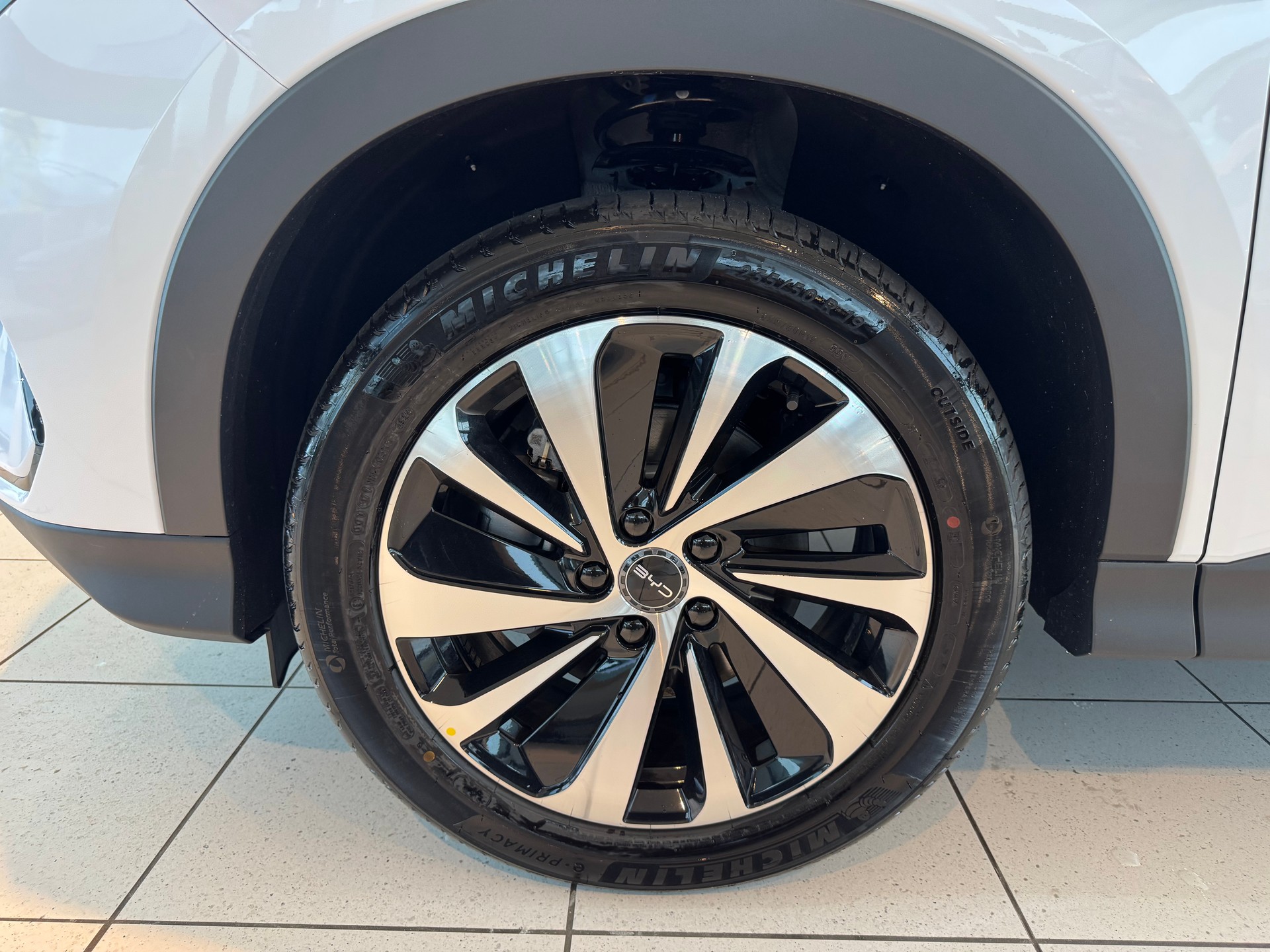 BYD Seal U DM-i Design AWD-image-31