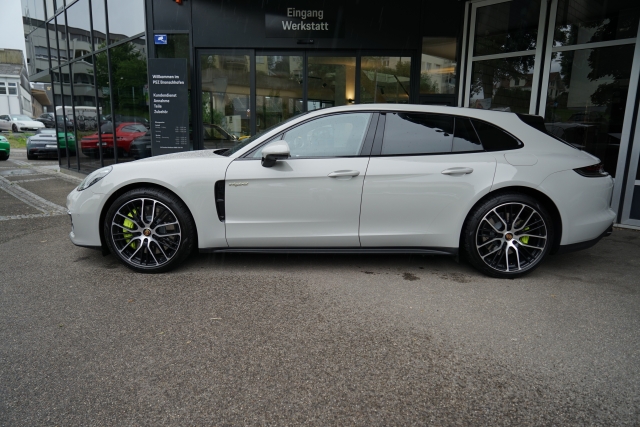 PORSCHE Panamera 4S E-Hybrid Sport Turismo-image-1