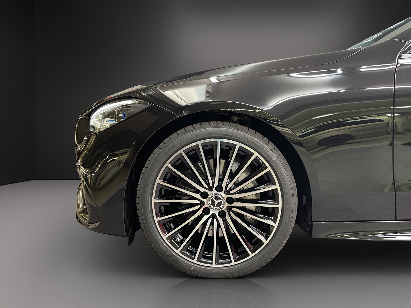 MERCEDES-BENZ C 220 d T 4 Matic Swiss Star-image-5