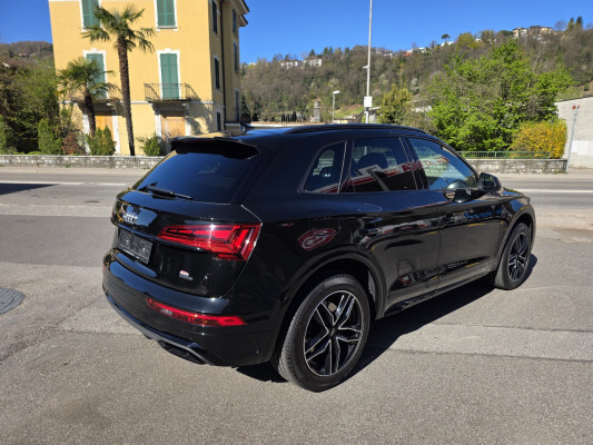 AUDI Q5 40 TDI S-Line quattro-image-7